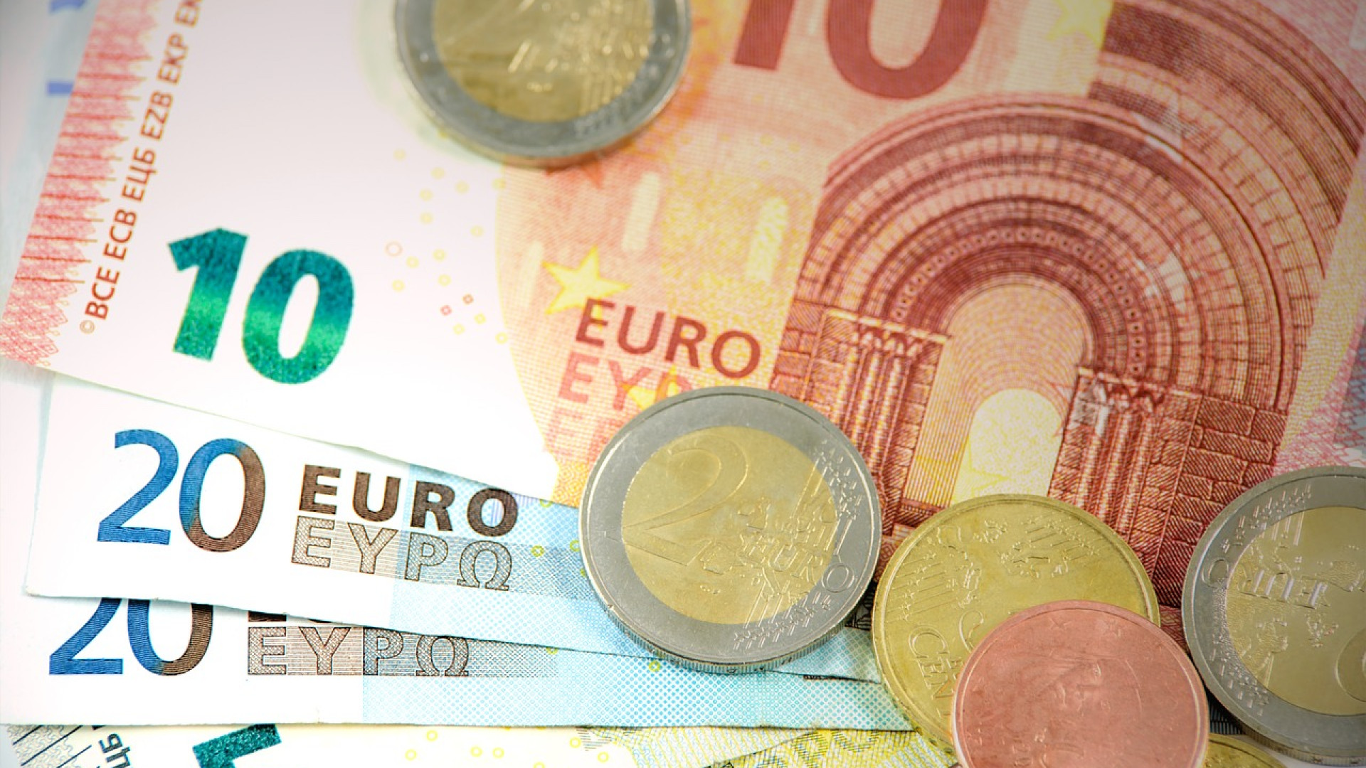 Pourquoi faire confiance à un courtier pour votre crédit à la consommation en Belgique ?